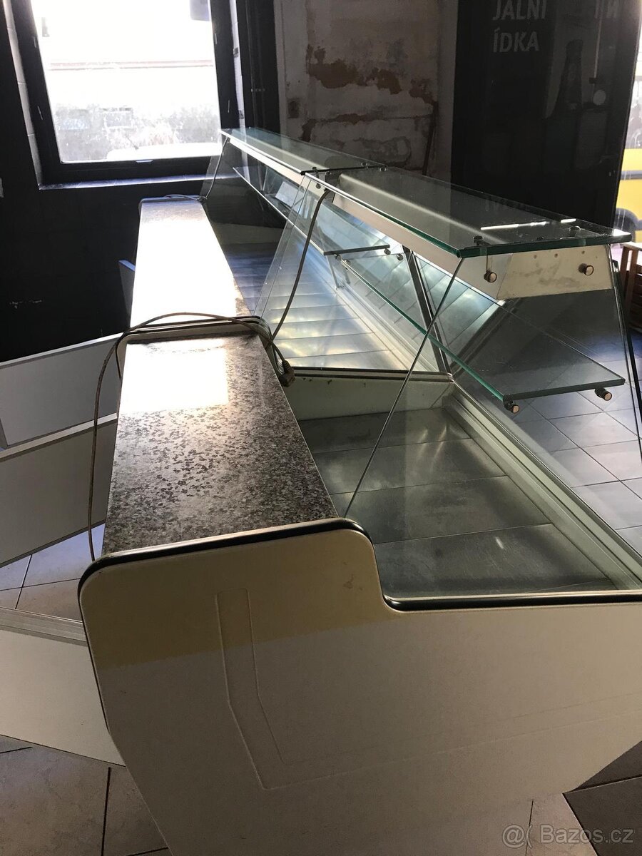 Chladící vitrína malá/velká