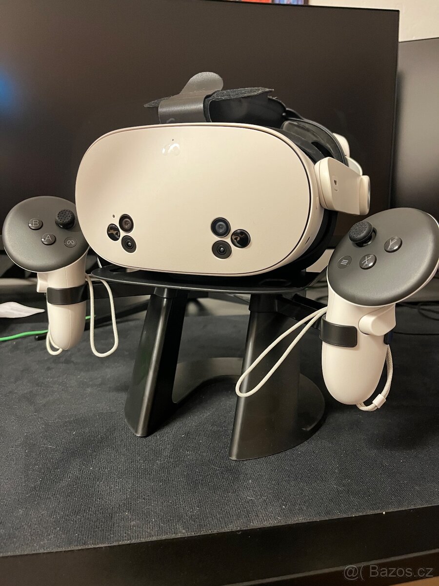 Oculus Meta Quest 3S 128 GB VR Headset