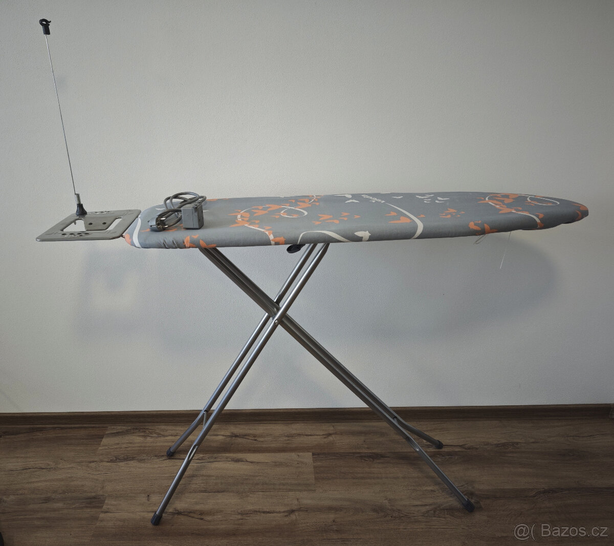 Žehlící prkno - 120 × 38 cm
