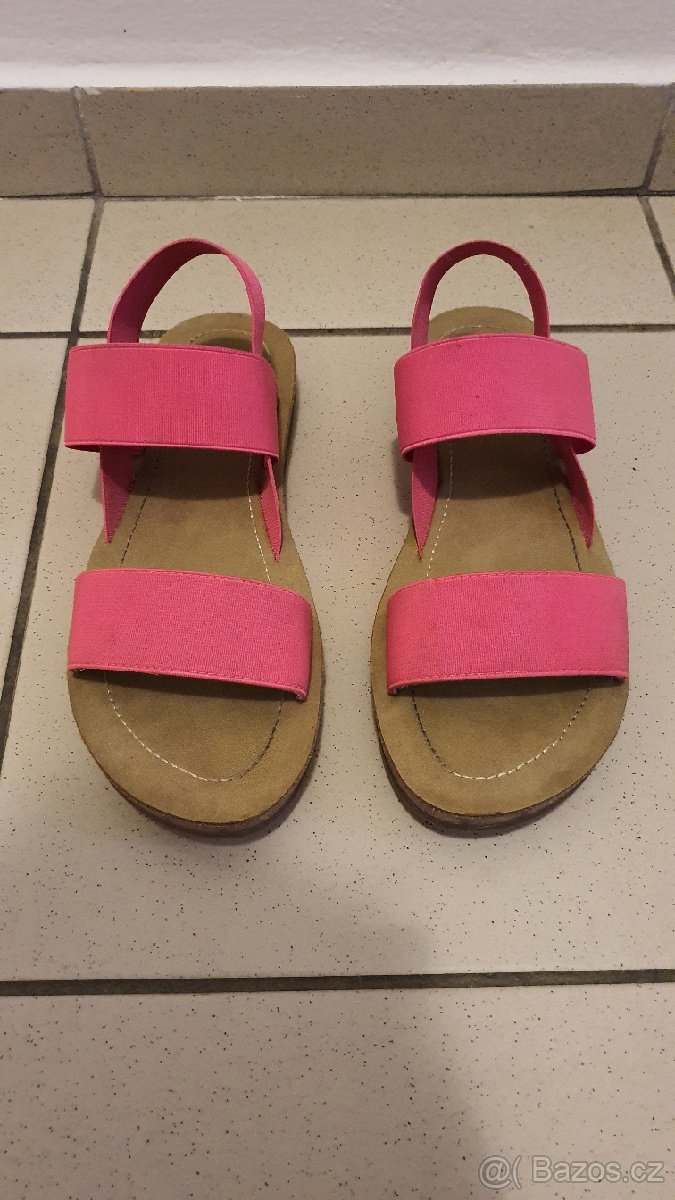 Nové Dívčí sandály vel. 38 , použité cca 5 x .