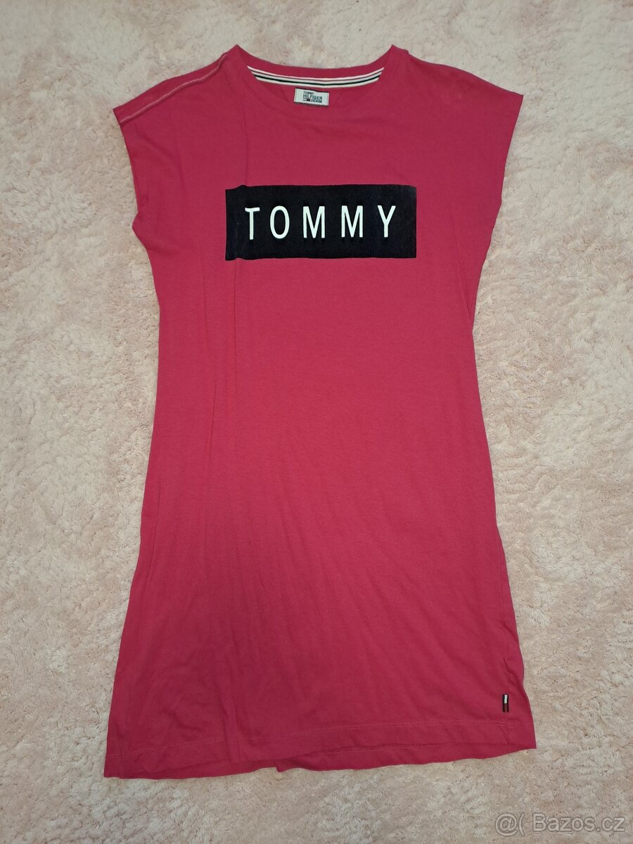 Krasne malinove saty Tommy Hilfiger S