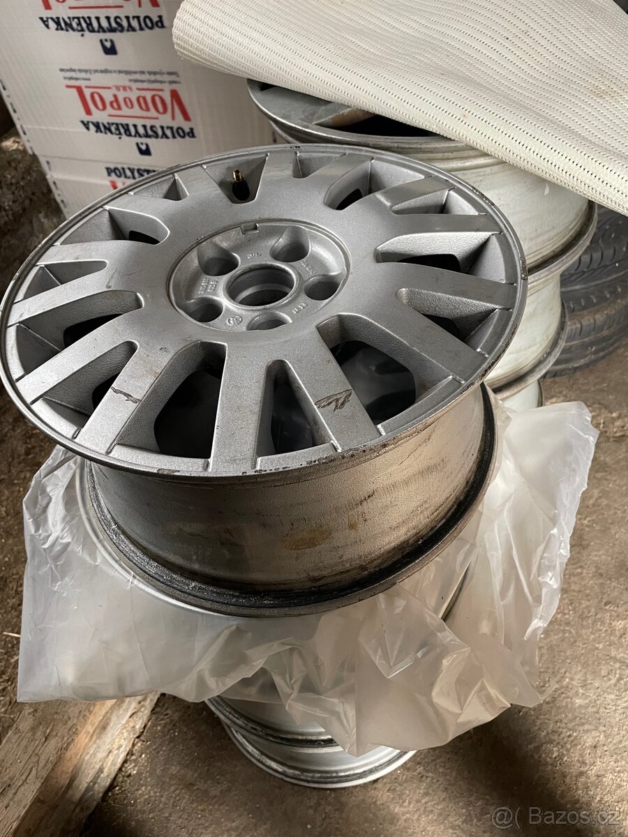 5x112 R16 disky Superb 1 Ronal origo