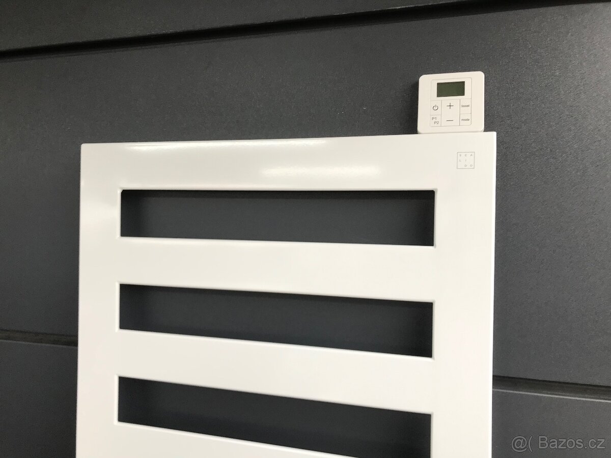 Designovy elektricky koupelnovy radiator s LCD