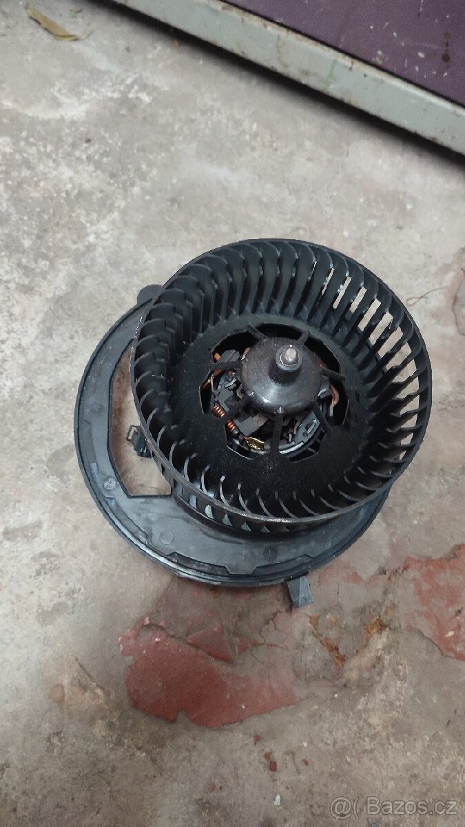 Ventilátor topeni golf 7