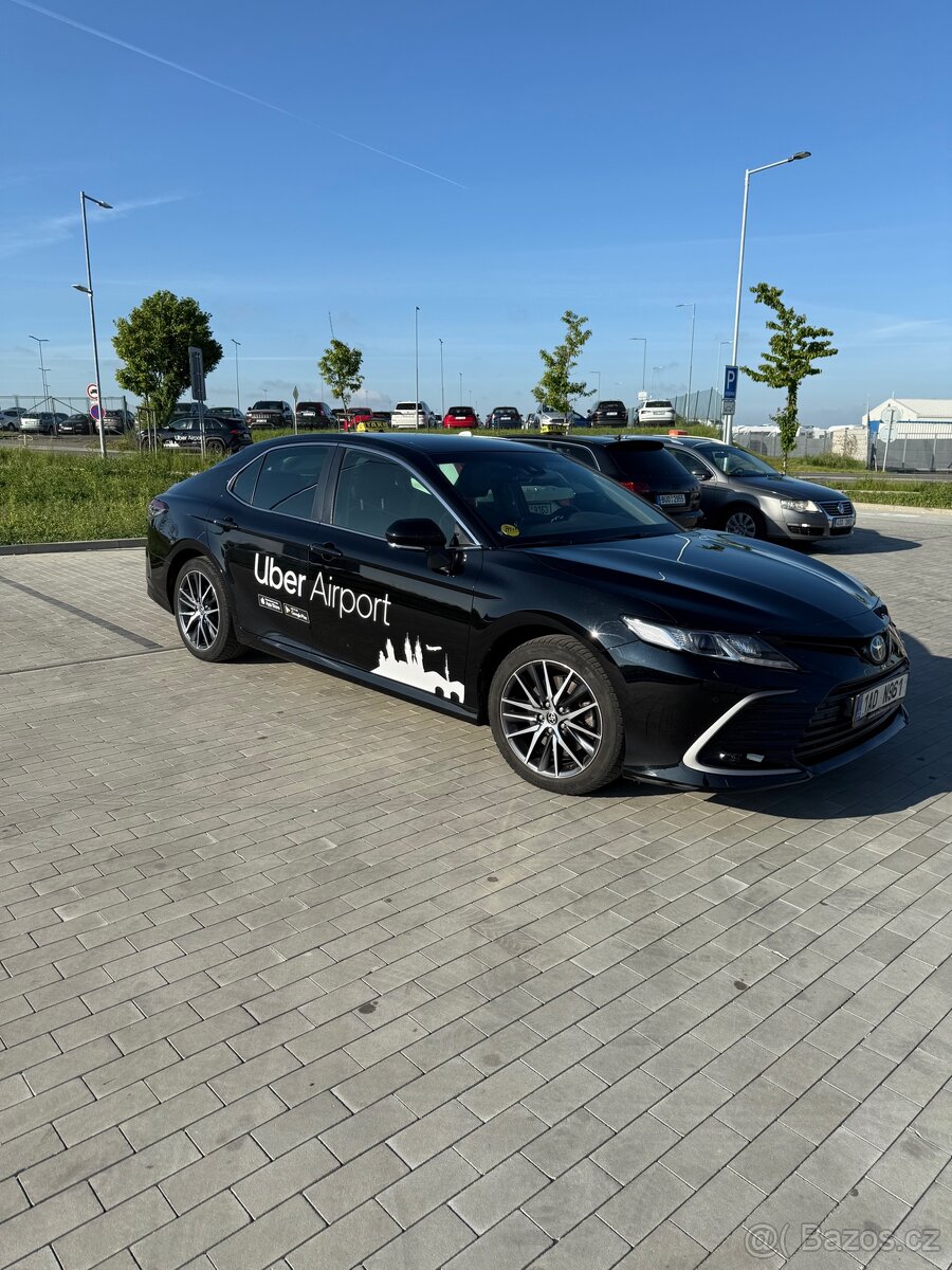 Toyota camry 2024