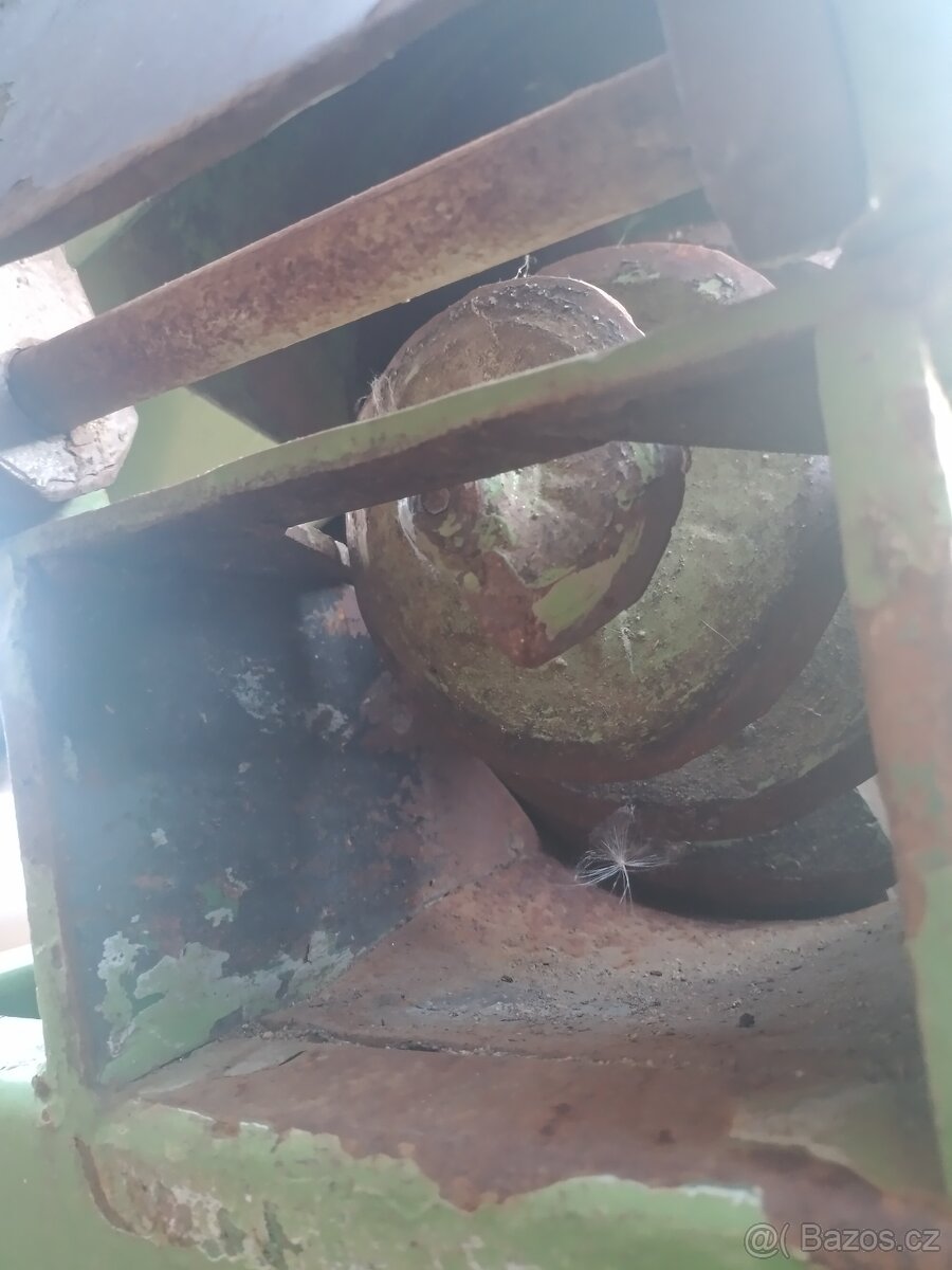 Štěpkovač za traktor