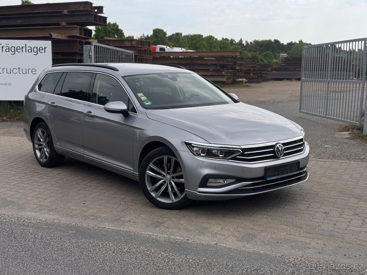 VW Passat B8 2.0TDI 140kW DSG 164tkm Matrix Keyless masáž