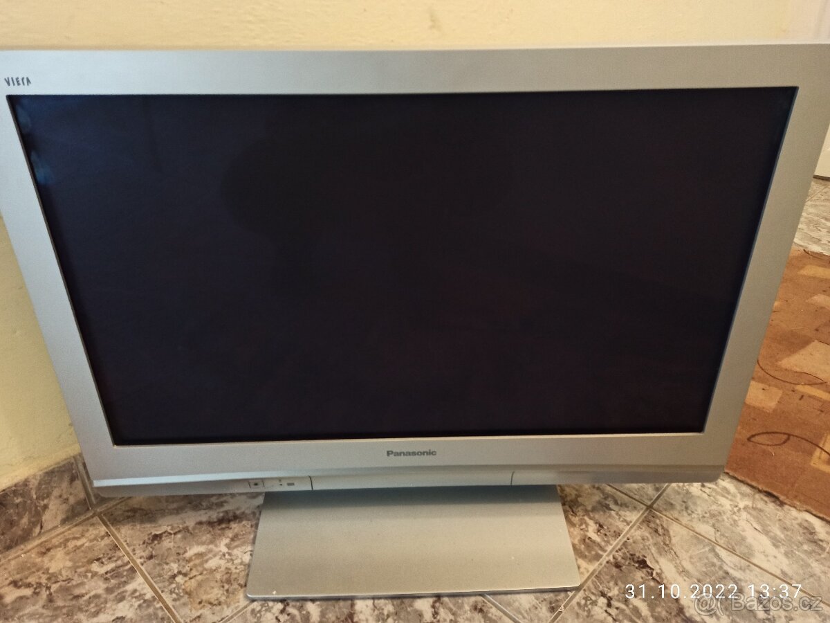 Panasonic TV 94 cm