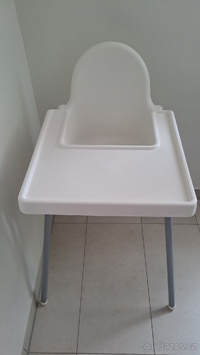 Jídelní židlička IKEA
