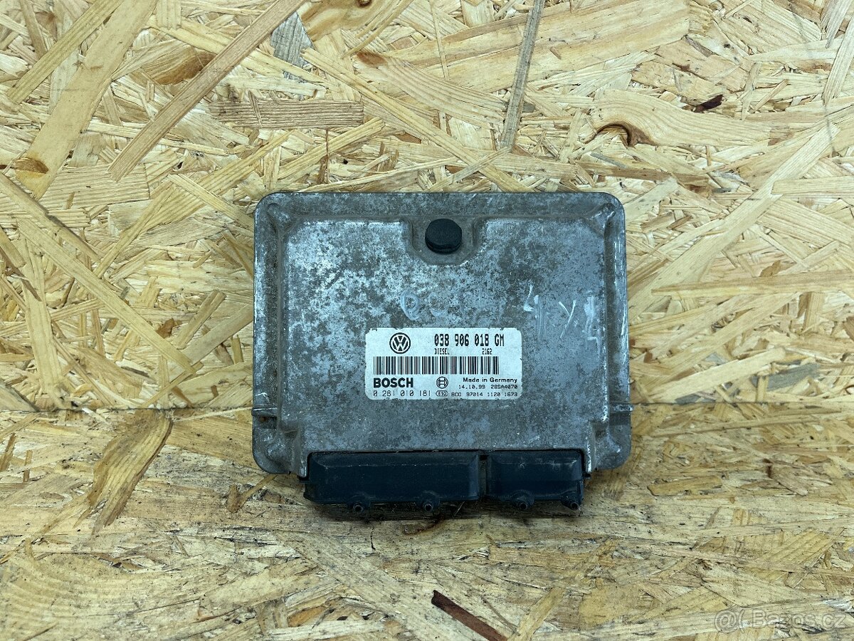 ŘÍDICÍ JEDNOTKA MOTORU 038906018GM