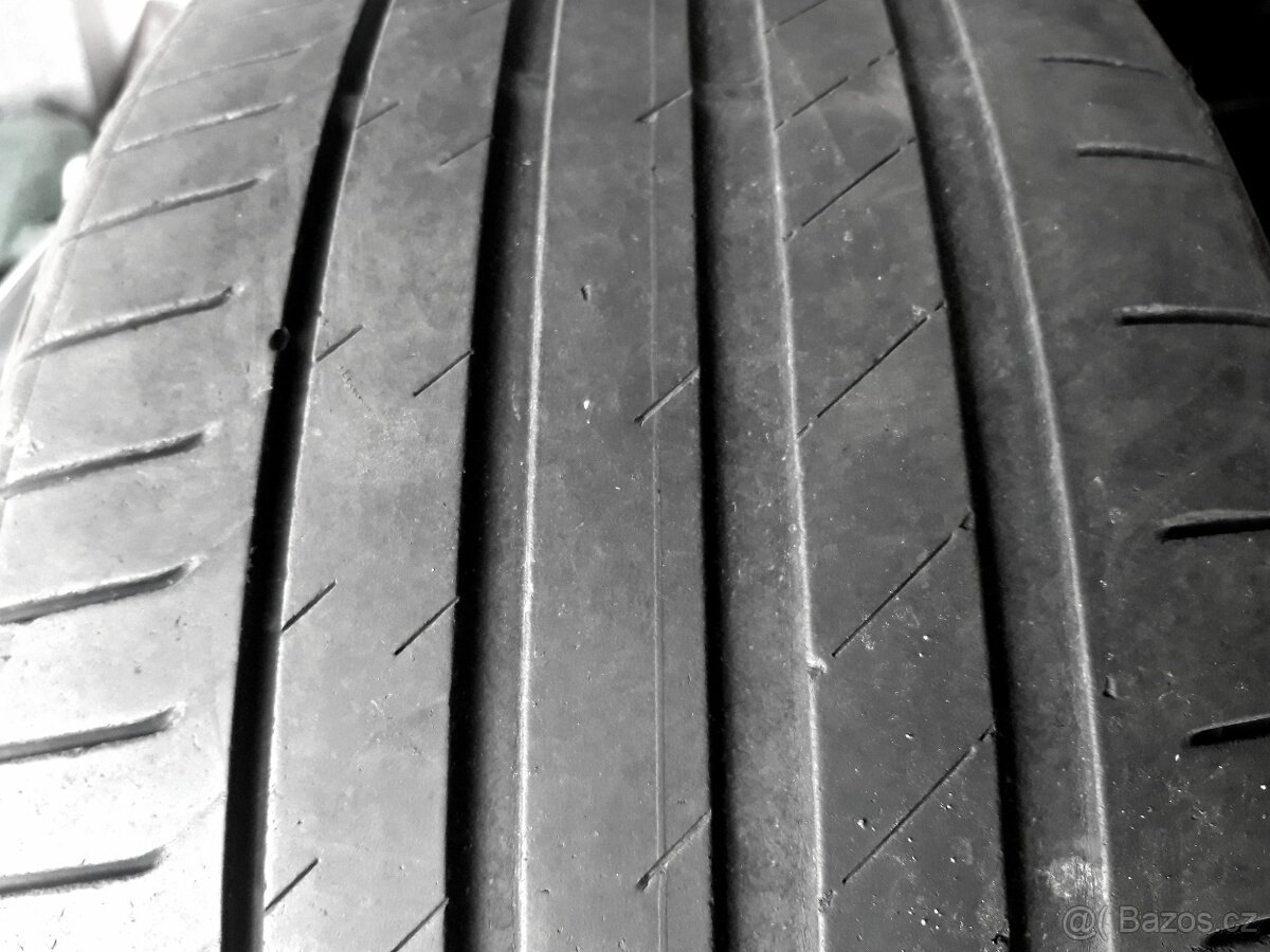 Sada letních pneu 255/40 R19 Nexen