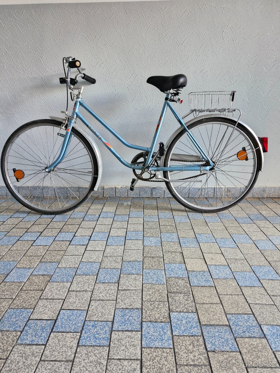 Dámské české kolo - rok výroby 1990