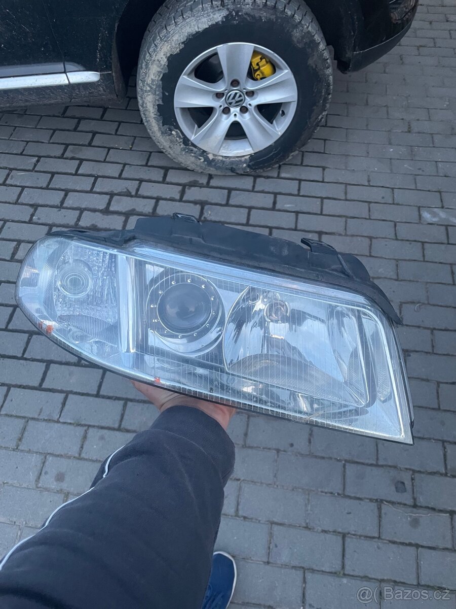 Světla na Audi A4 b5