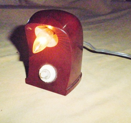 Lampička miniaturní retro 220V