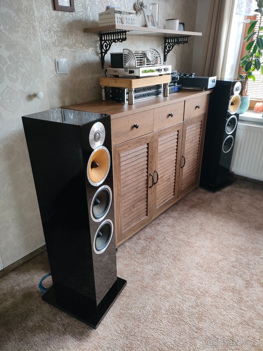 Bowers and Wilkins CM9- Rezervace