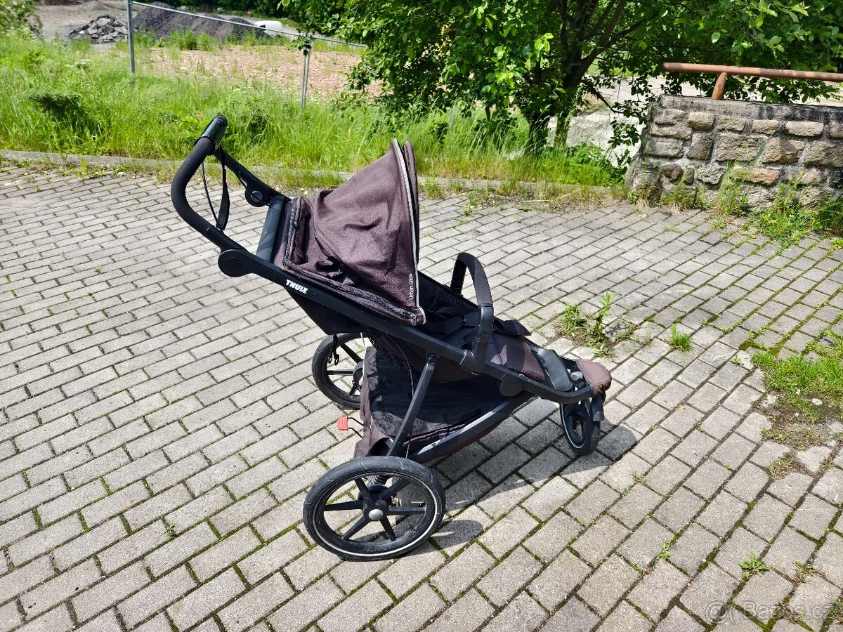 Thule Urban Glide 2 černá