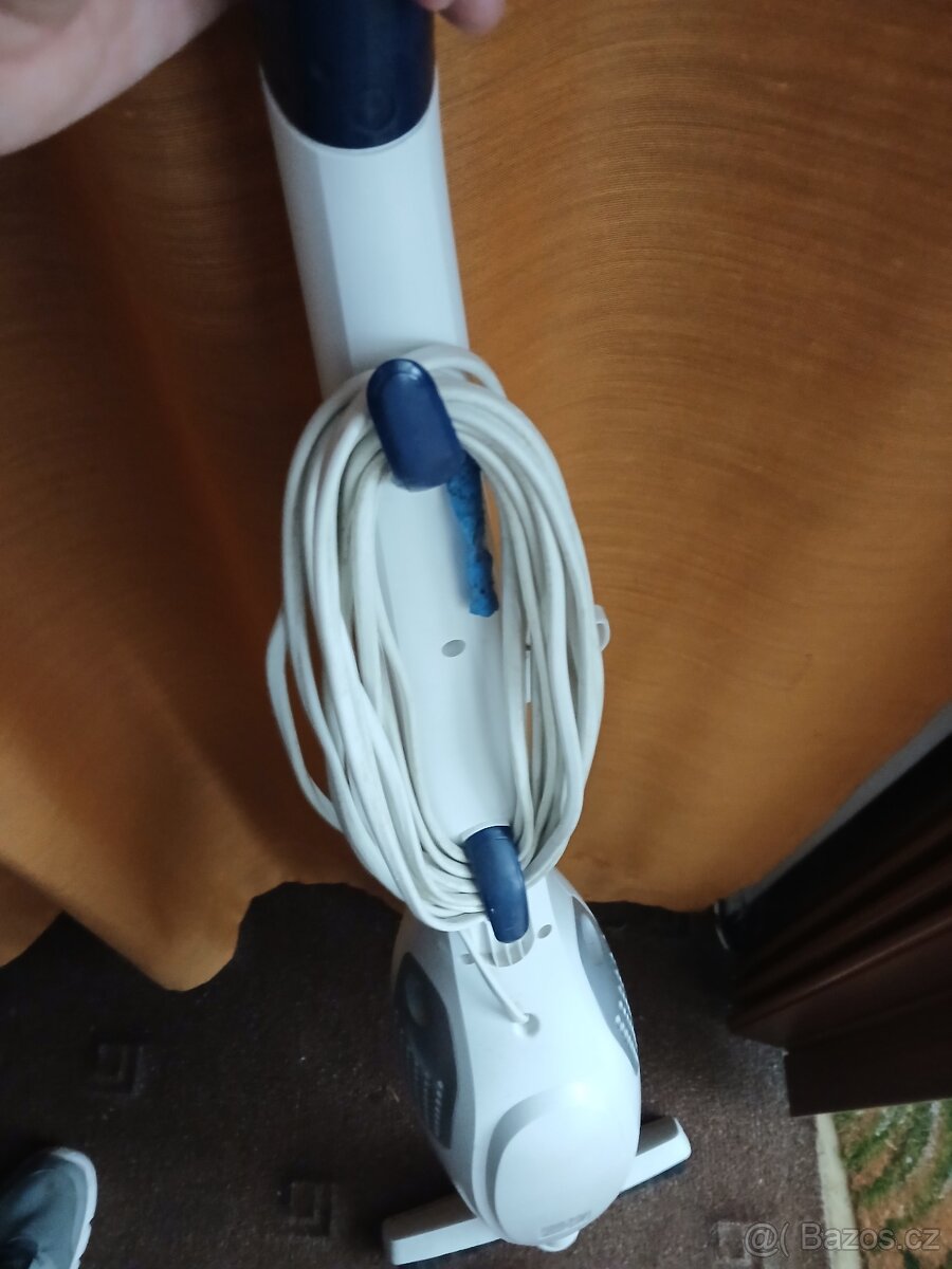 Prodám tycovi vysavac