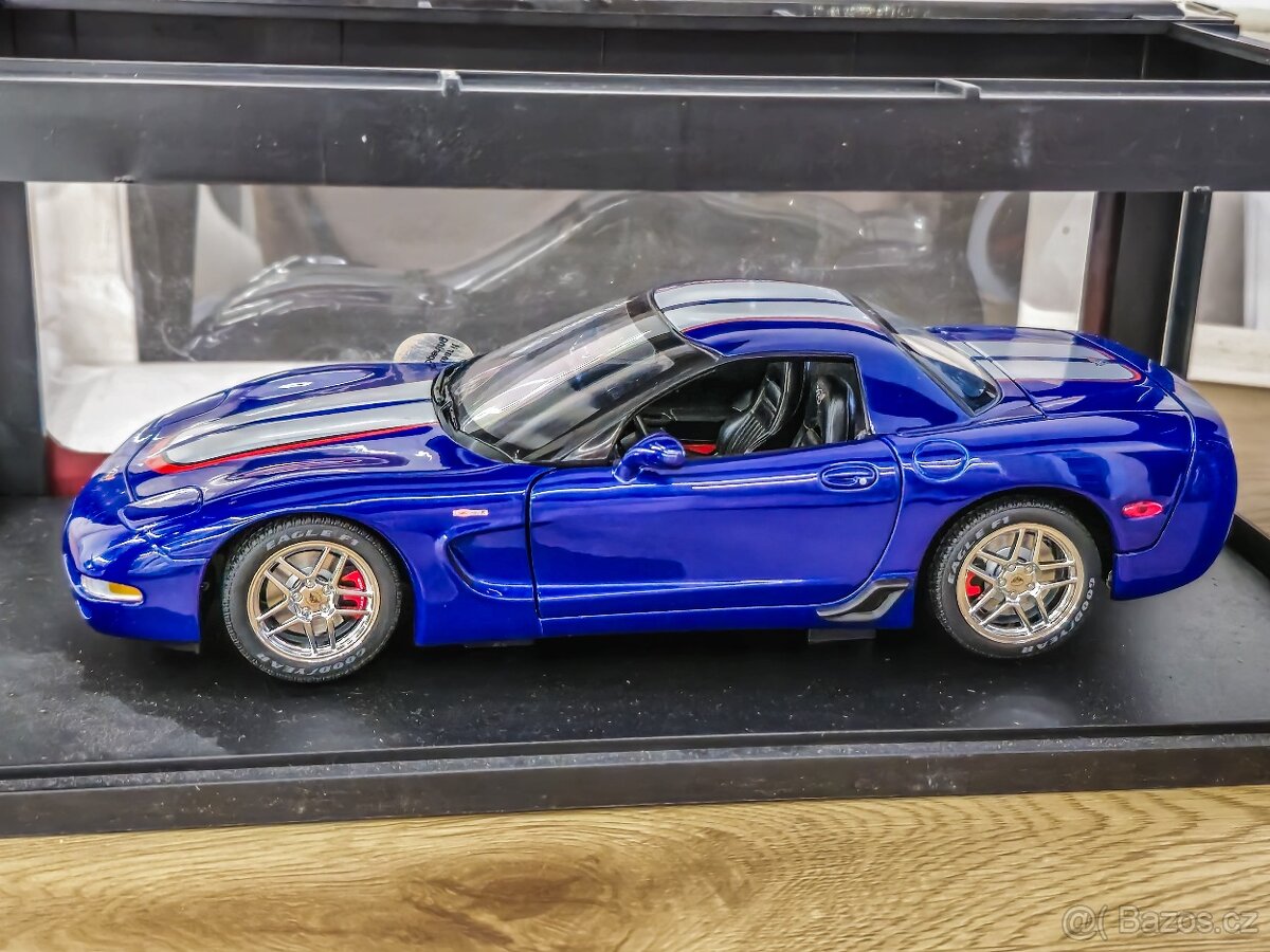 Chevrolet Corvette C5 Z06 1:18 Autoart