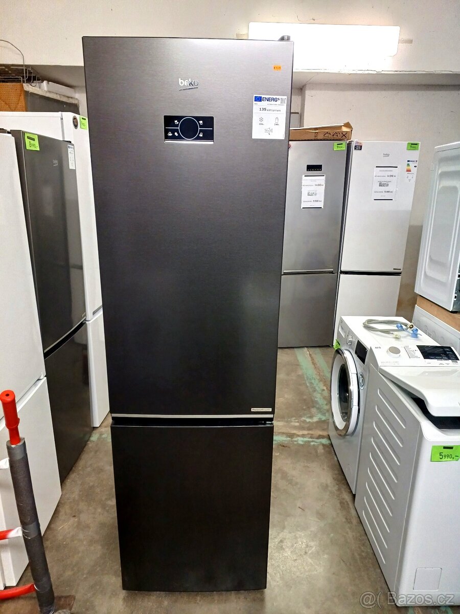 Nová lednice BEKO 203 cm, NeoFrost ZÁRUKA