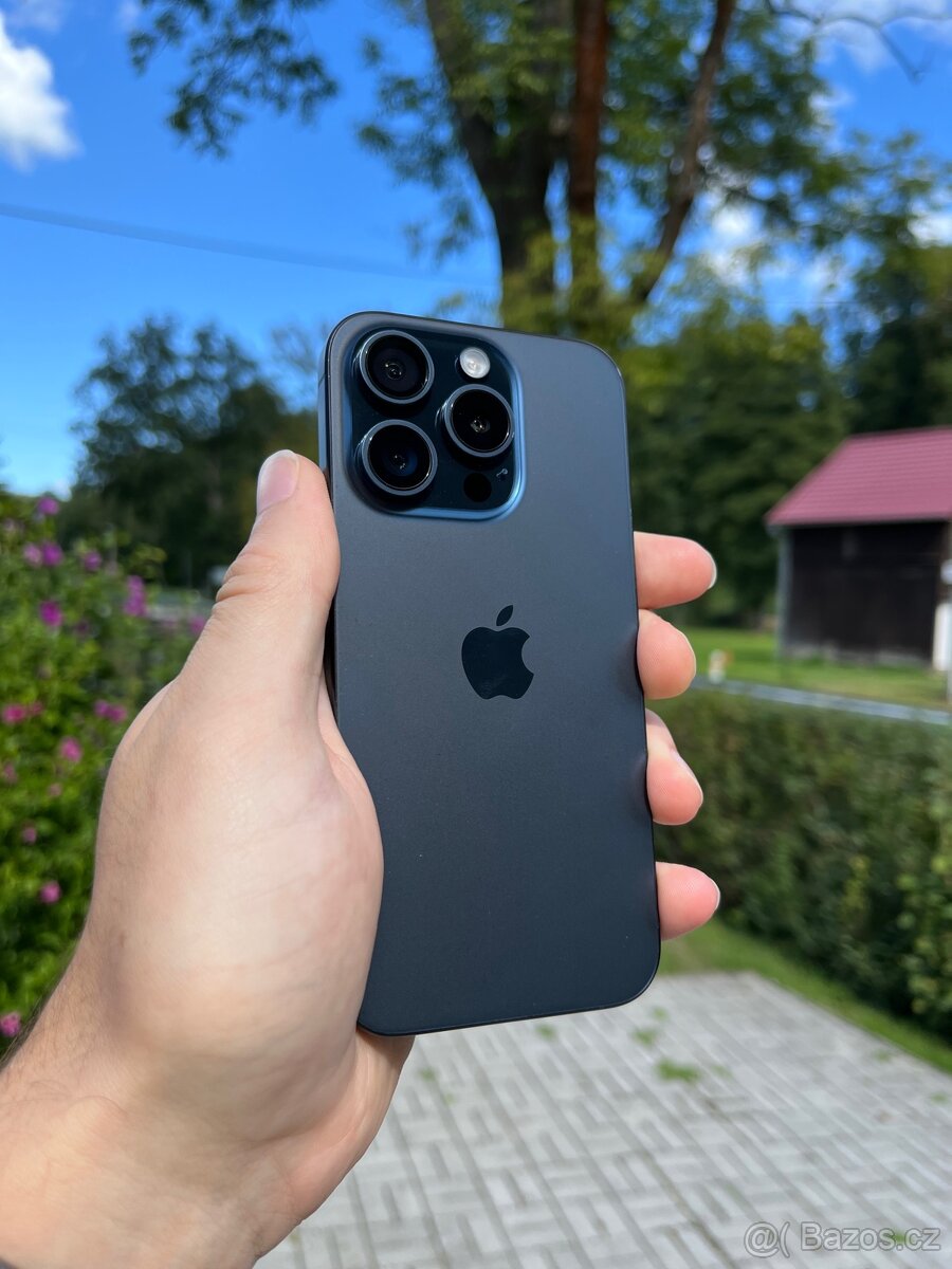 iPhone 15 Pro 128 GB Modrý titan, v jako novém stavu