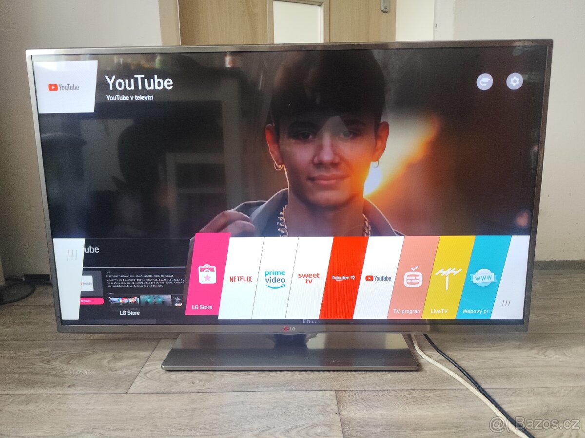 SMART TV LG 107CM