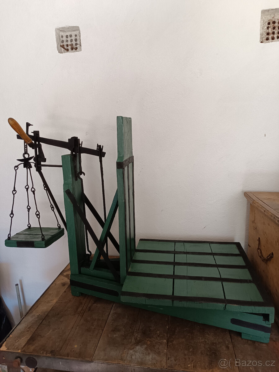 Decimálka, váha po renovaci - plně funkční.