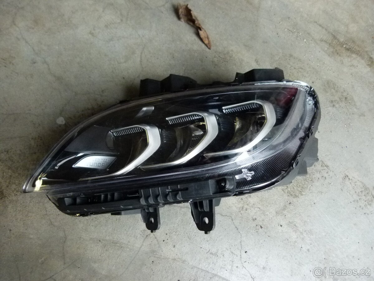 Světlo Hyundai Kona   92101J9600