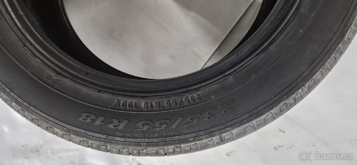 Pneu Pirelli Scorpion 235/55R18 100V