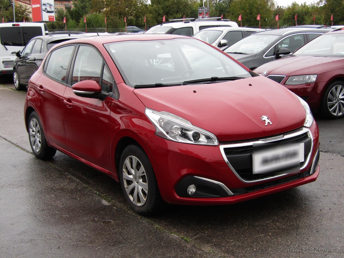 Peugeot 208 1.2 PT ,  60 kW benzín, 2016