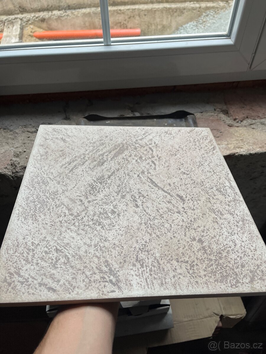 Keramická mrazuvzdorná dlažba/obklad 33x33x1 cm