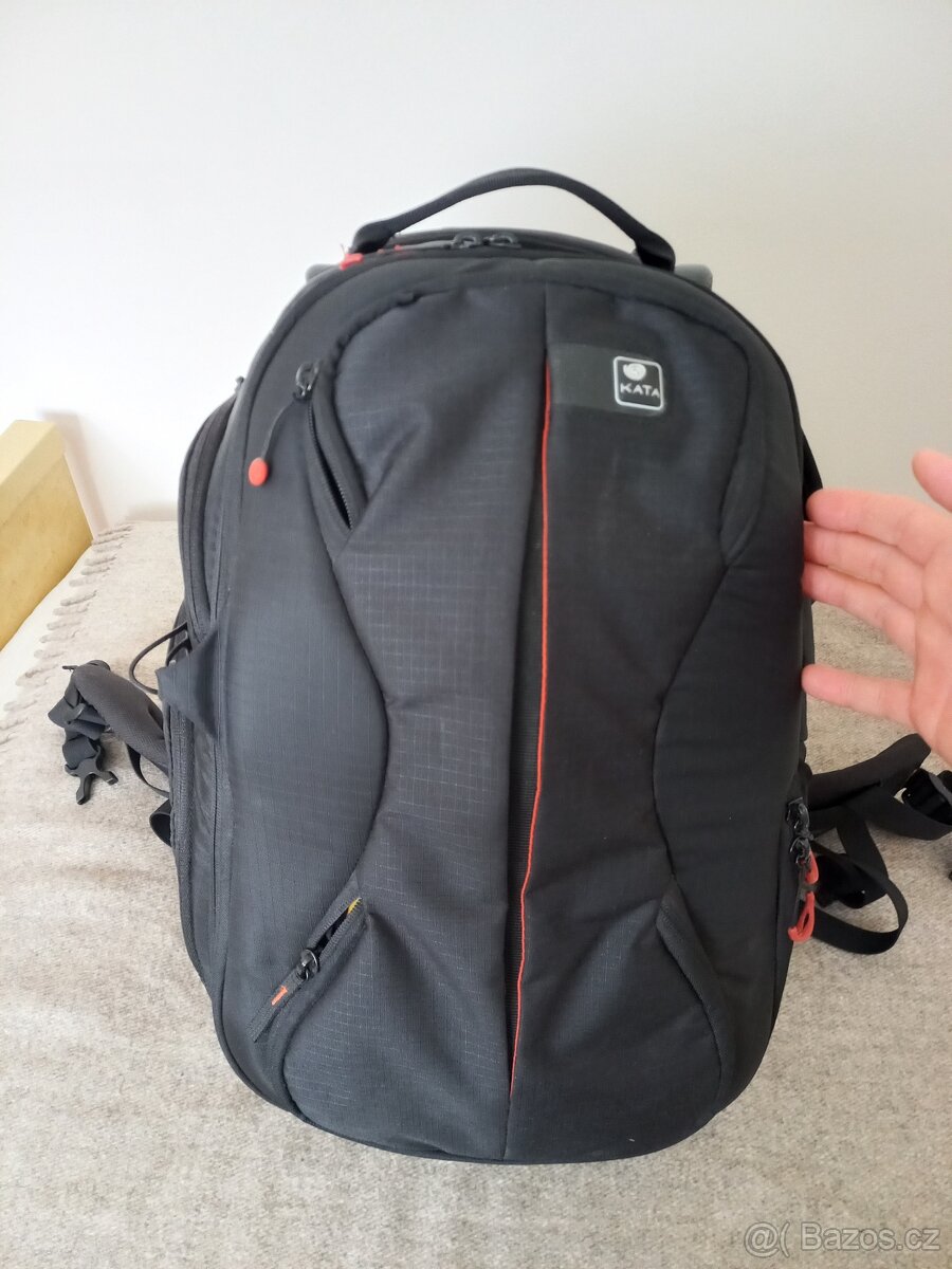 Velký fotobatoh KATA bumblebee – 220 PL