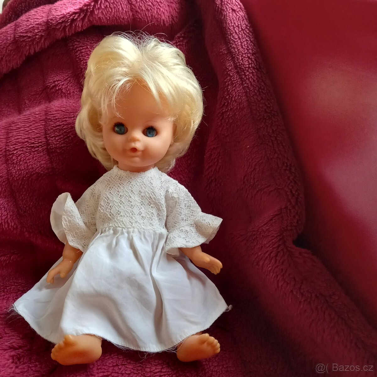 Čůrací panenka,kluk