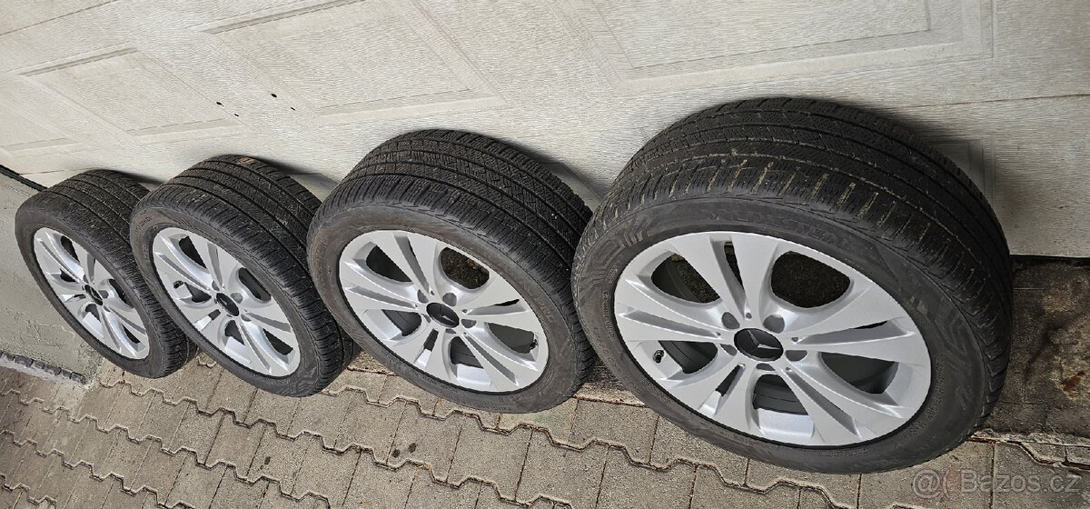 Alu kola + pneu originál Mercedes R17