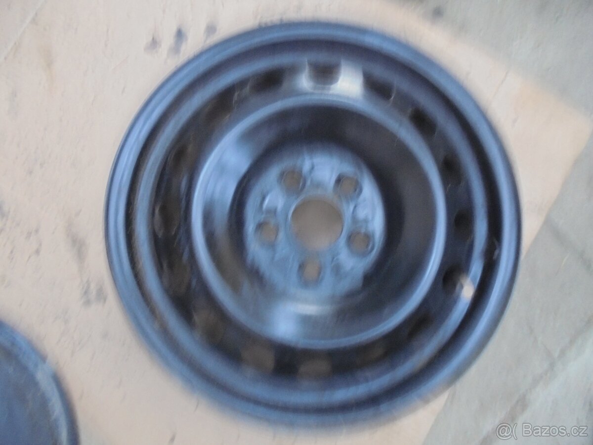 1ks ocelový disk 15" Toyota Prius 1