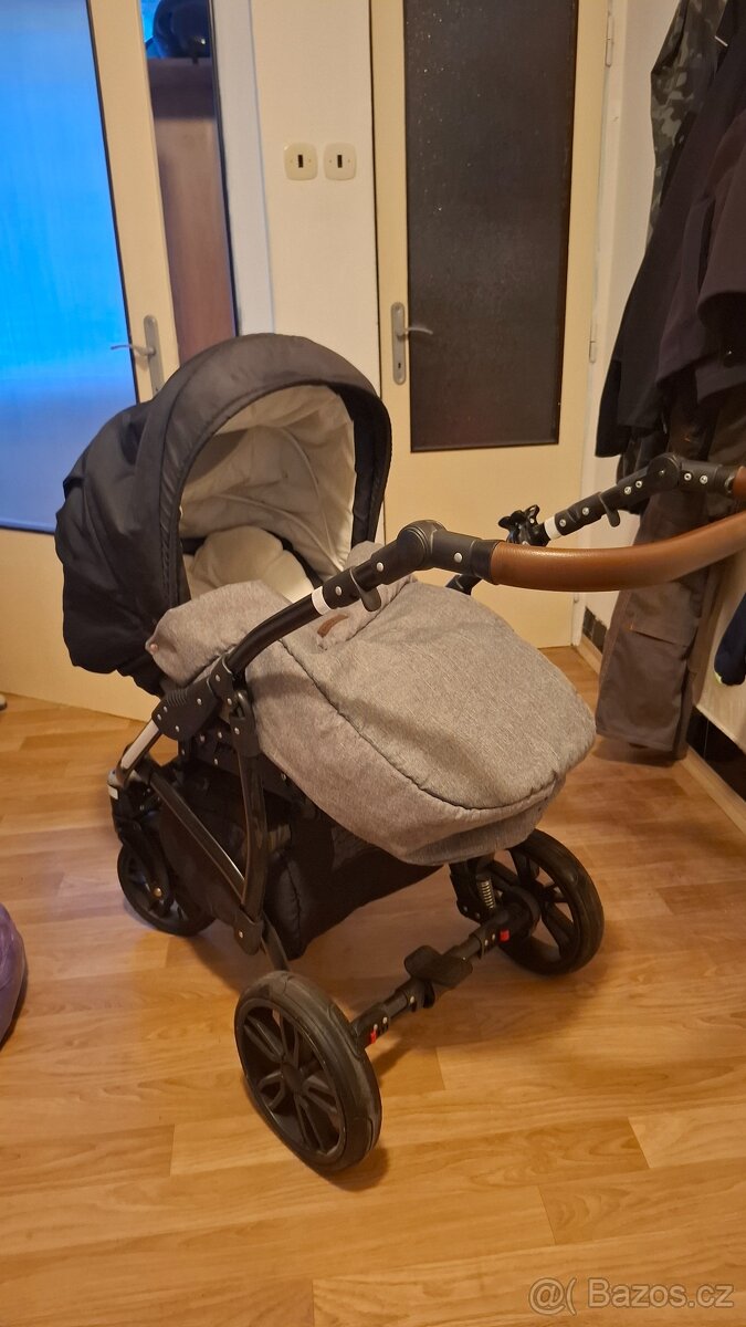Kočárek 3v1