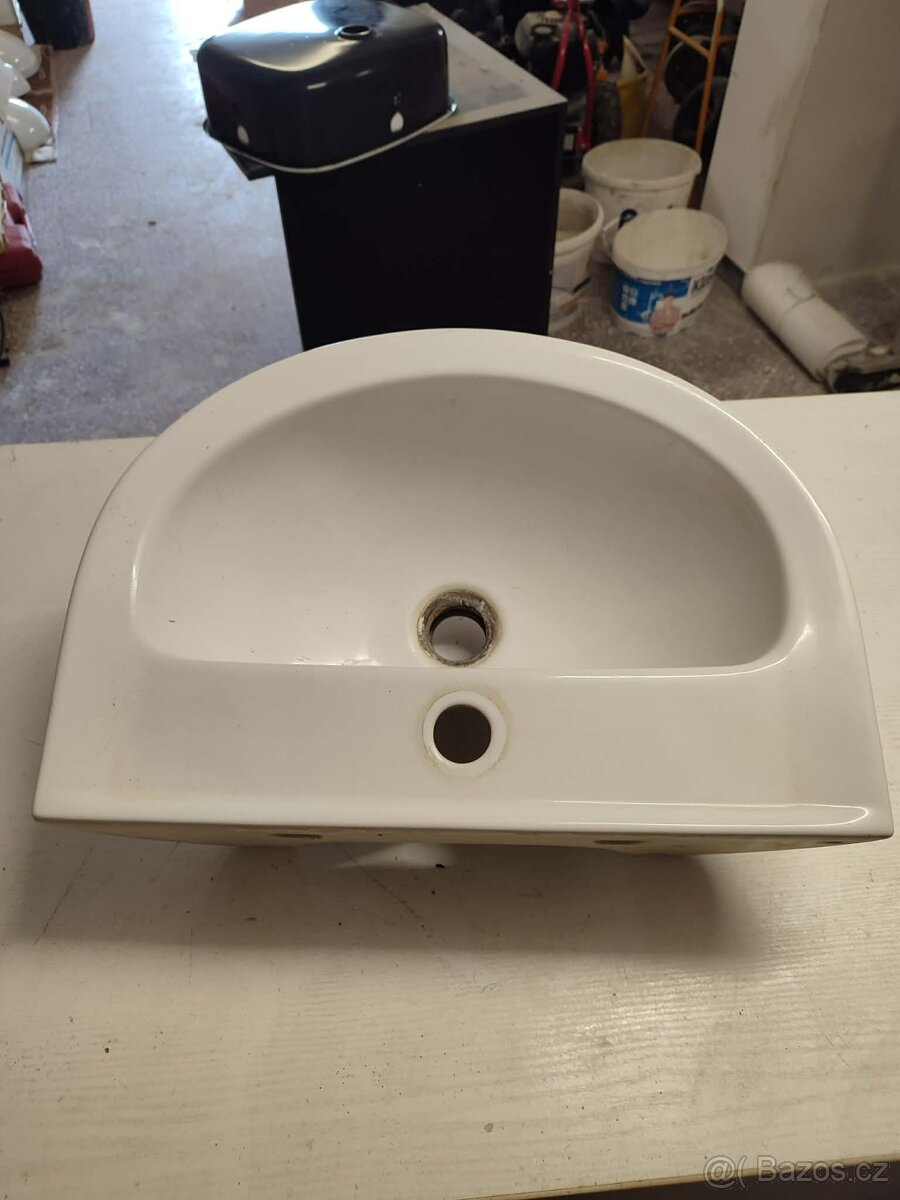 umyvadlo malé