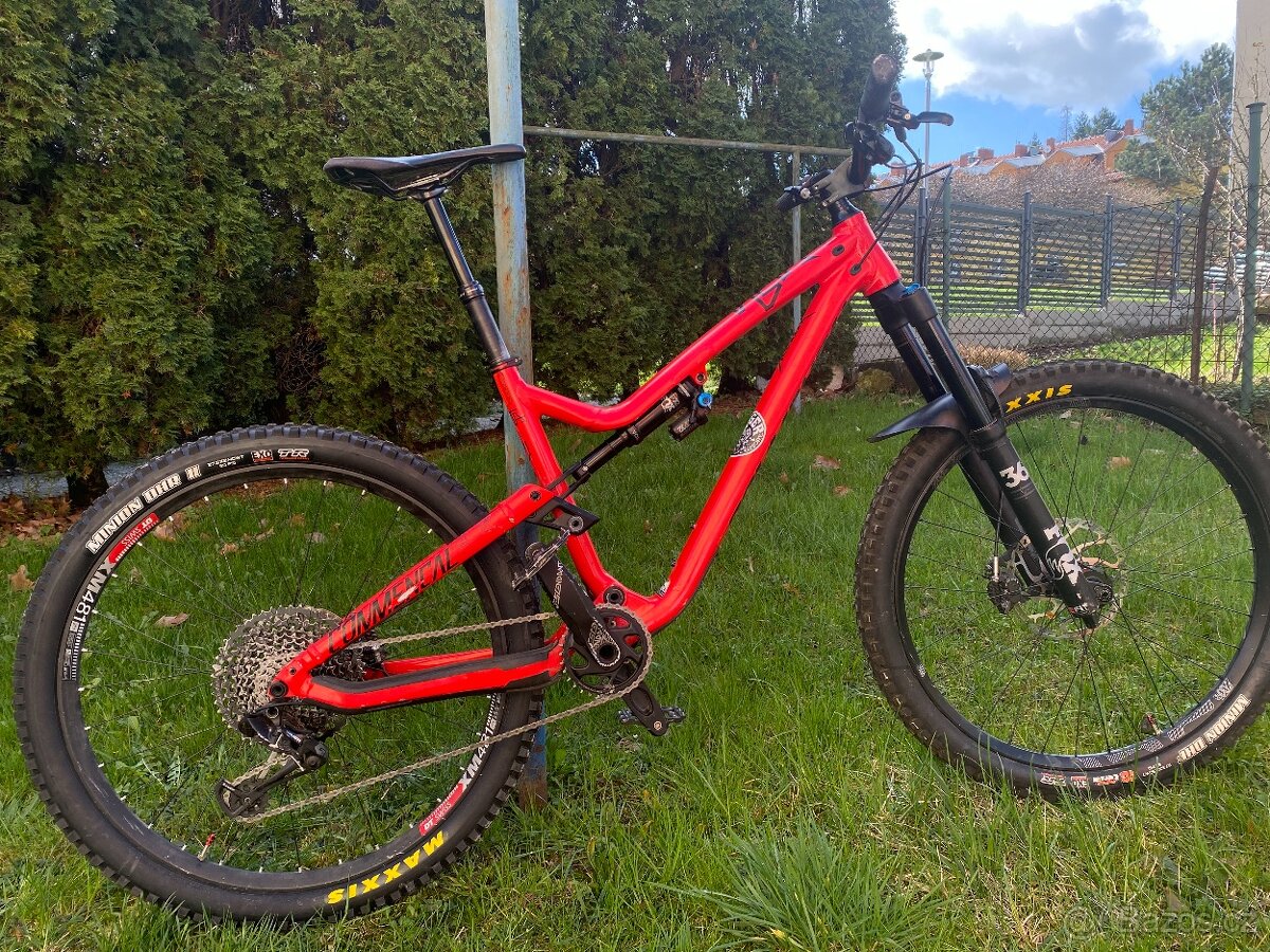 Commencal Meta v 4.2