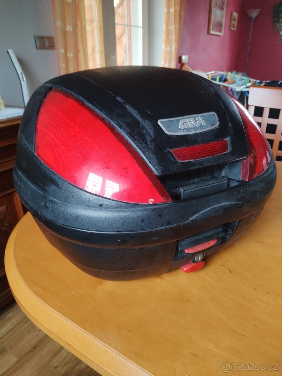 GIVI Vrchní kufr E340N Vision (34L) - černý