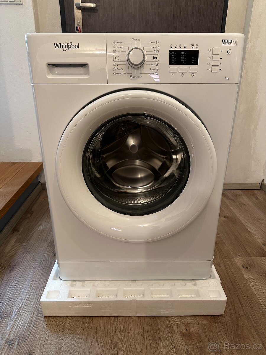 Úzká pračka WHIRLPOOL FWSL 61051 W EE N