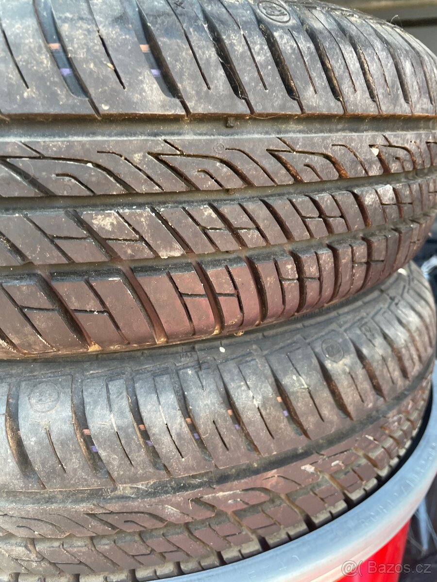 Prodam 2xpneu 165/70 r13