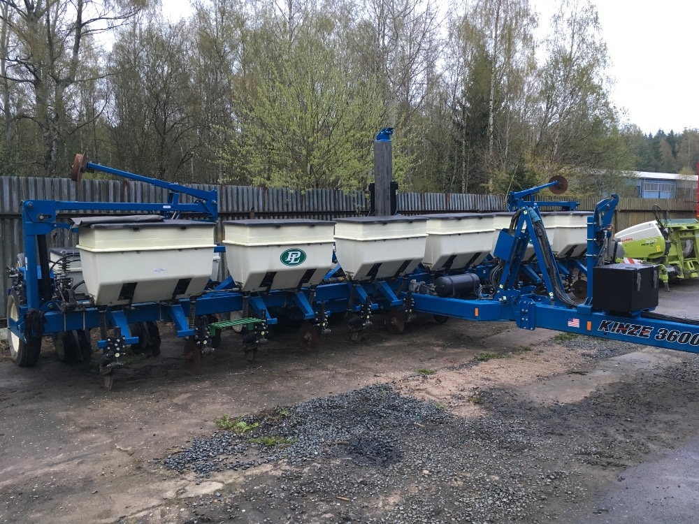 Kinze 3600
