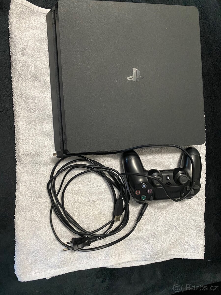 PlayStation 4
