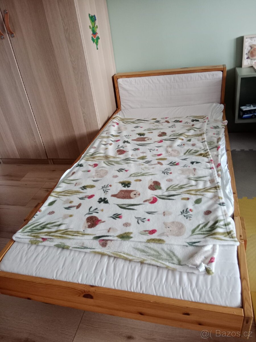 Dětská rostoucí postel ikea