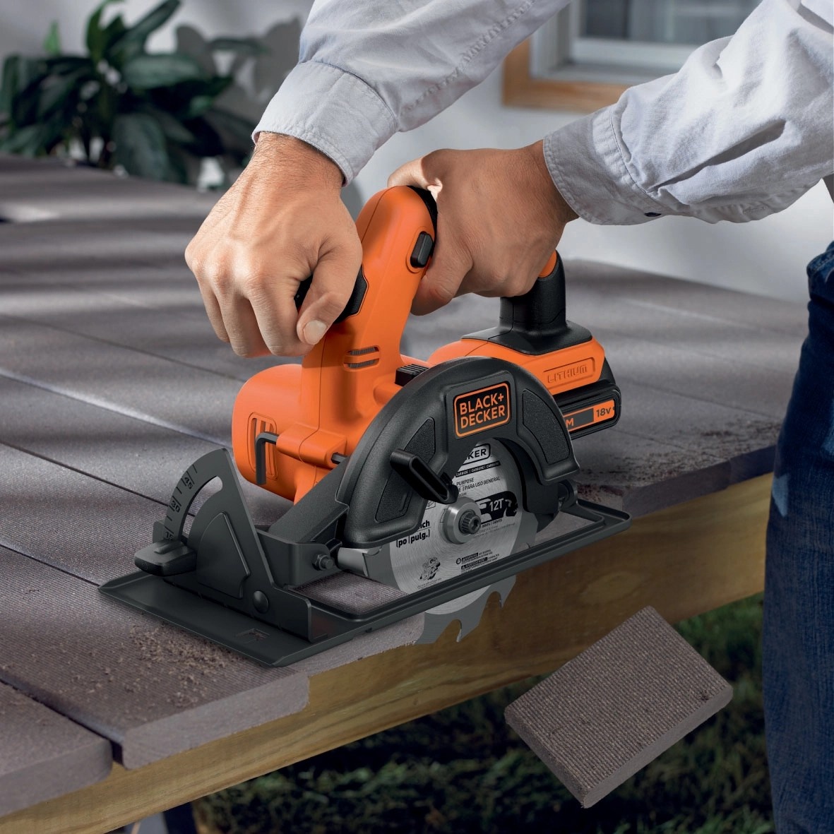 Black and Decker okružní pila (Mafl)