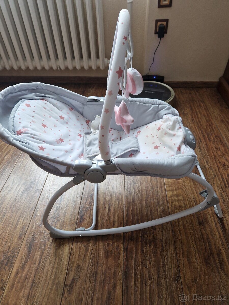 Detska sedacka /houpacka