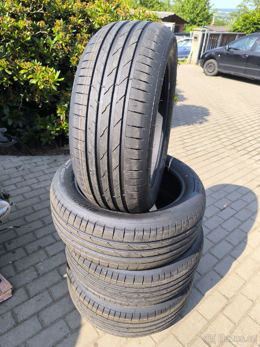 Hankook Ventus Evo SUV 235/50/R19