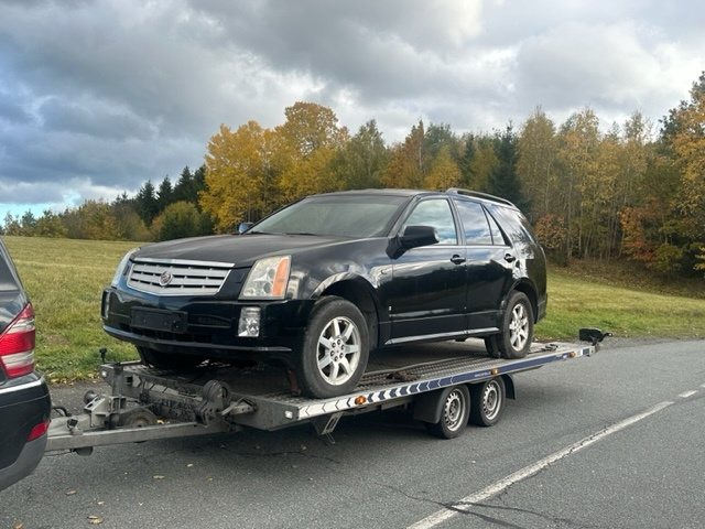 Cadillac (Cadilac) SRX facelift 3.6 V6 a 4,6 V8 díly 7xkusu