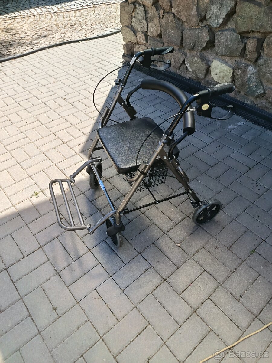 Chodítko pro seniory timago diamond