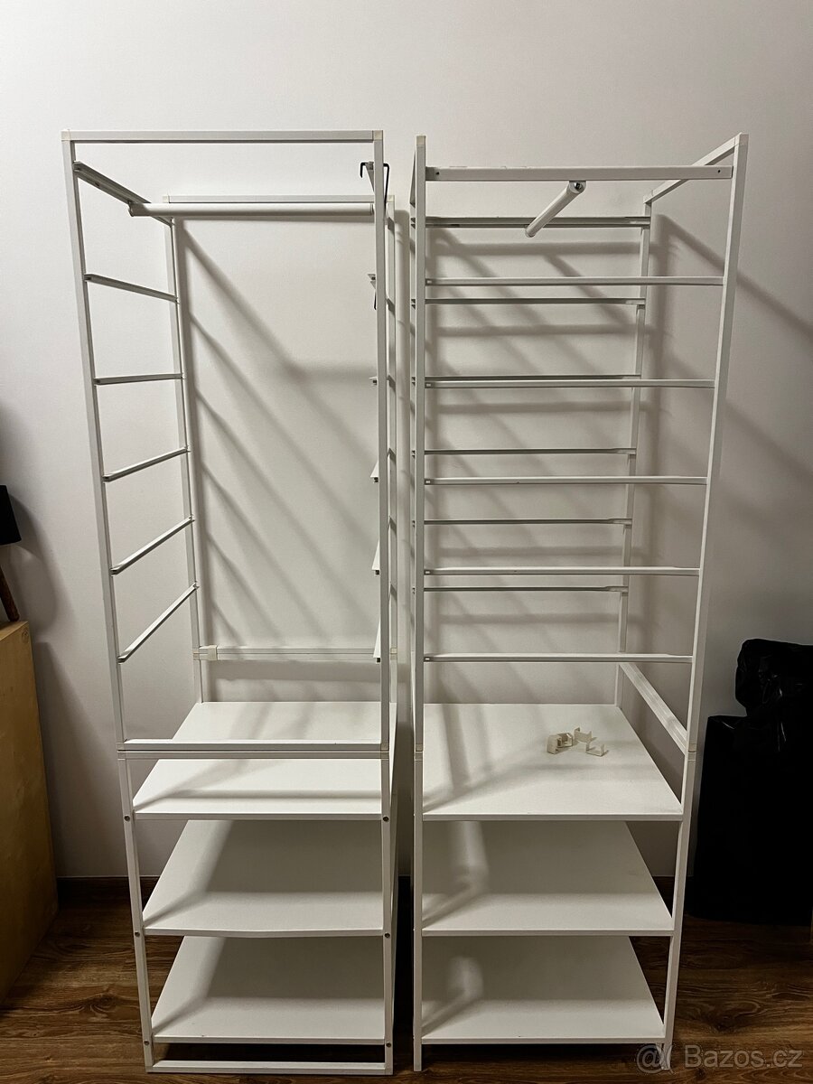 IKEA Jonaxel šatny system.