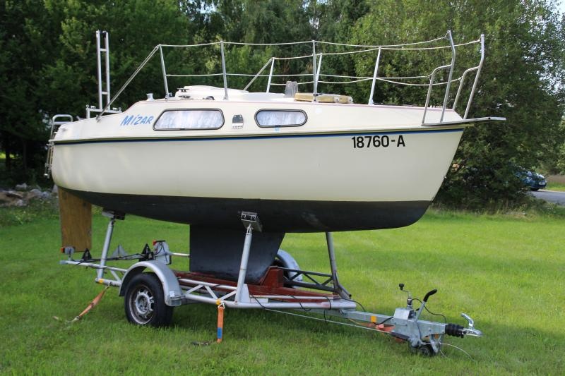 Plachetnice BWC Flying Cruiser C ,bez VPM a technické